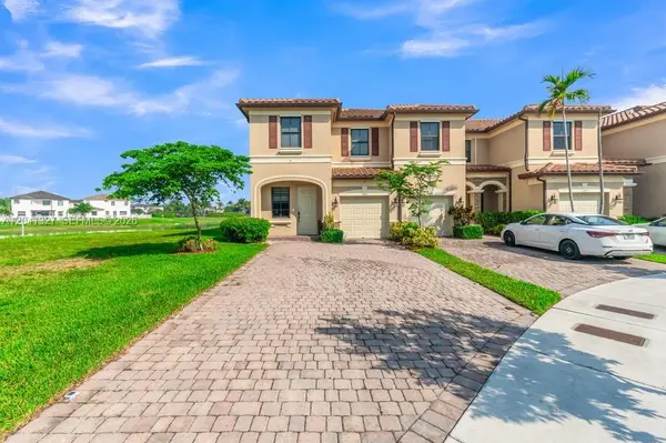 3401 W 94th Ter HIALEAH, Fl 33018-2079, 