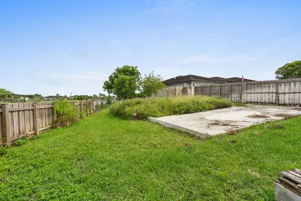 20572 SW 317th St, Homestead, FL 33030-7708