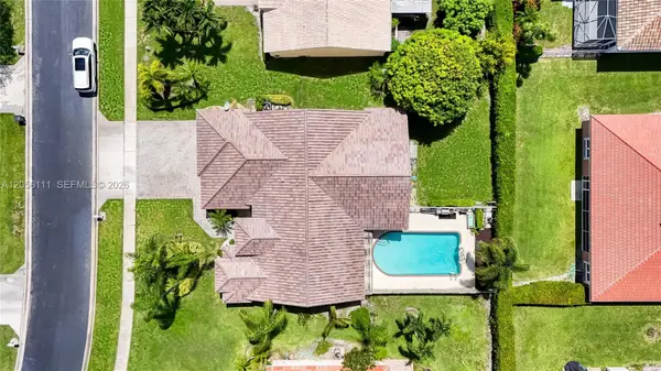 5449 White Sands Cv, Lake Worth Beach, FL 33467-1740