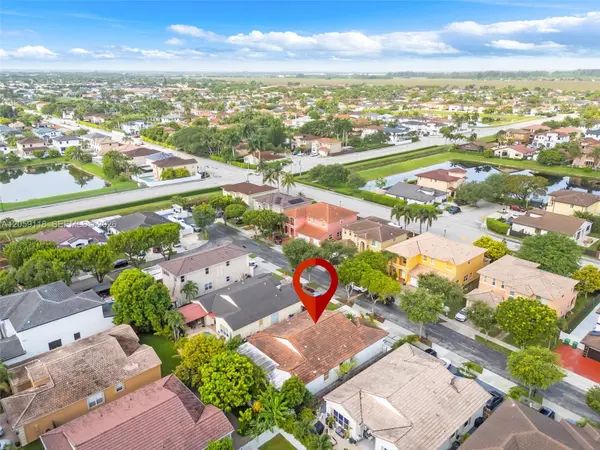 6265 SW 161st Pl, Miami, FL 33193-5593