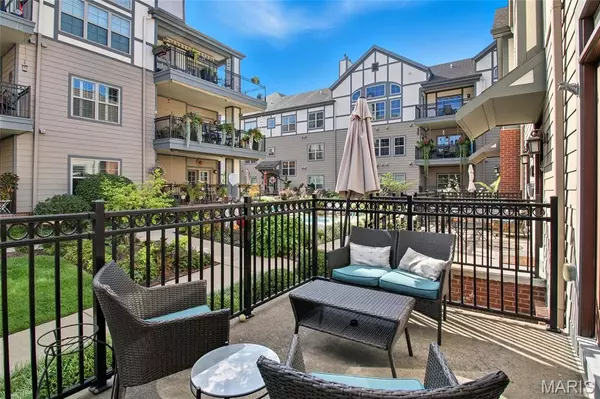 3616 Flad AVE #404 (3612), St Louis, MO 63110