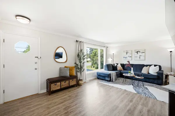 94 Johnstown Rd, Quinte West, ON K8V 5P8