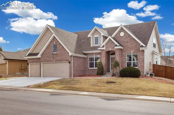1164 Hondo CT, Castle Rock, CO 80104
