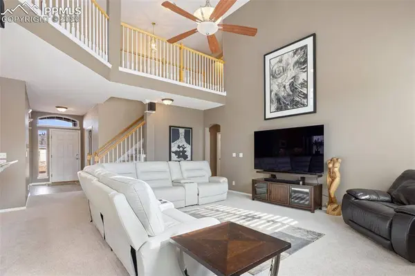 1164 Hondo CT, Castle Rock, CO 80104