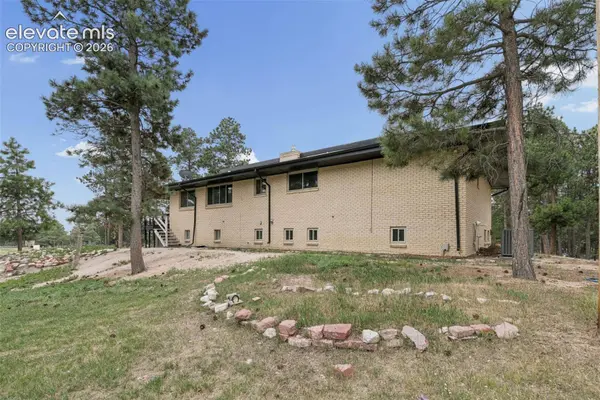 11660 Green Acres Lane, Colorado Springs, CO 80908