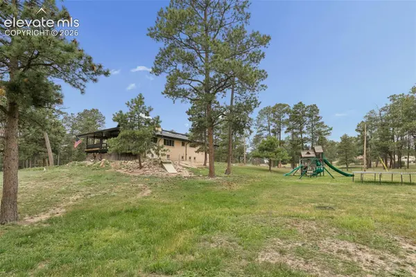 11660 Green Acres Lane, Colorado Springs, CO 80908