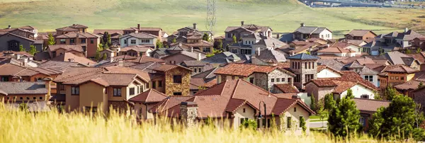 feature image of Why Denver Metro Homes Sat on the Market in 2025 — And How to Sell Faster in 2026