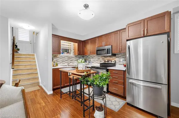 230 Jessica Crescent #6A, Kitchener, ON N2R 0C5