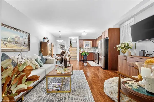 230 Jessica Crescent #6A, Kitchener, ON N2R 0C5