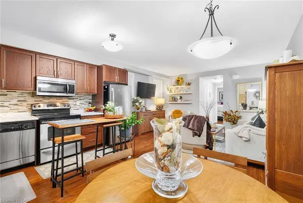 230 Jessica Crescent #6A, Kitchener, ON N2R 0C5