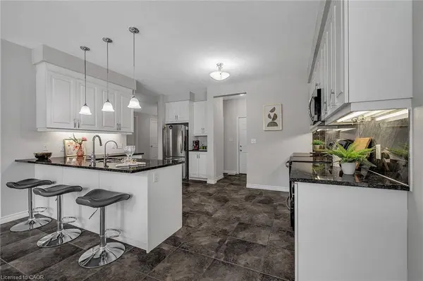 297 Thomas Slee Drive, Kitchener, ON N2P 0B7