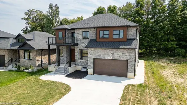 25 Sunview Drive, Norwich, ON N0J 1P0