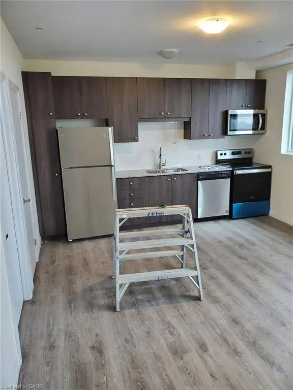 104 Garment Street #803, Kitchener, ON N2G 0C3