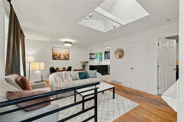 56 Ashbury Avenue, London, ON N6E 1T1