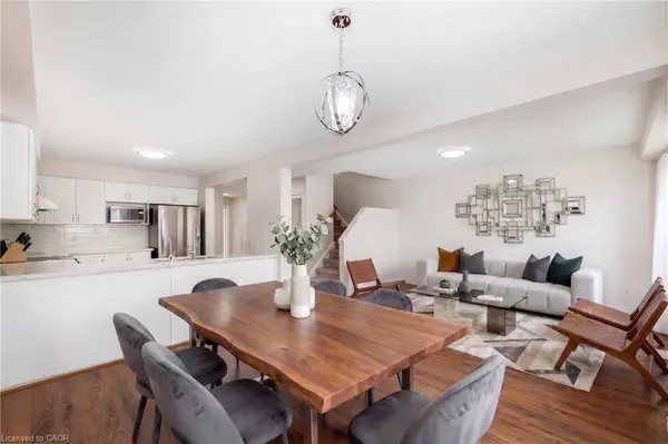 468 Doon South Drive #15, Kitchener, ON N2P 0A2
