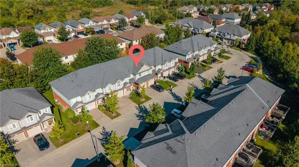 468 Doon South Drive #15, Kitchener, ON N2P 0A2