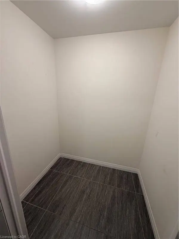 104 Garment Street #803, Kitchener, ON N2G 0C3