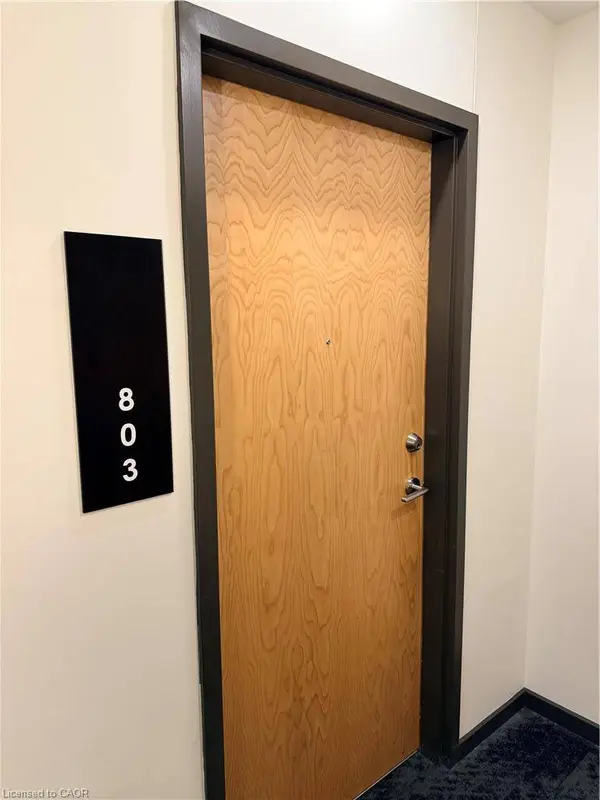 104 Garment Street #803, Kitchener, ON N2G 0C3