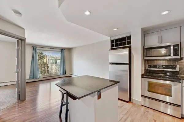 410 1 AVE NE #405, Calgary, AB T2E 0B4