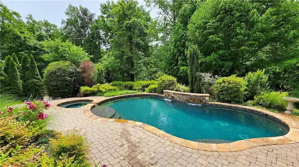 3740 Duckcove WAY, Cumming, GA 30041