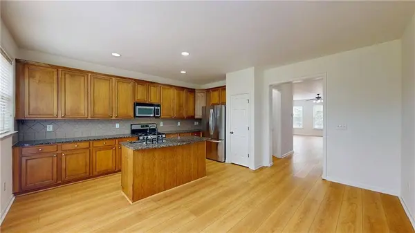 635 Grove Manor PARK, Suwanee, GA 30024