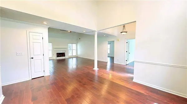 1881 Flowering DR, Grayson, GA 30017