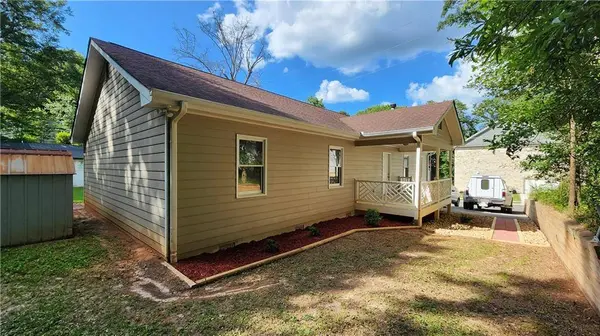188 Poplar ST, Buford, GA 30518