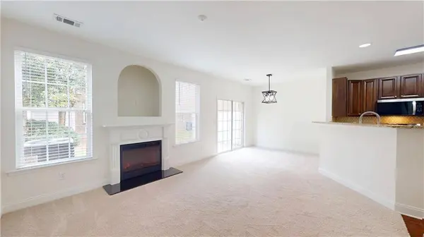 3249 Brockenhurst DR, Buford, GA 30519