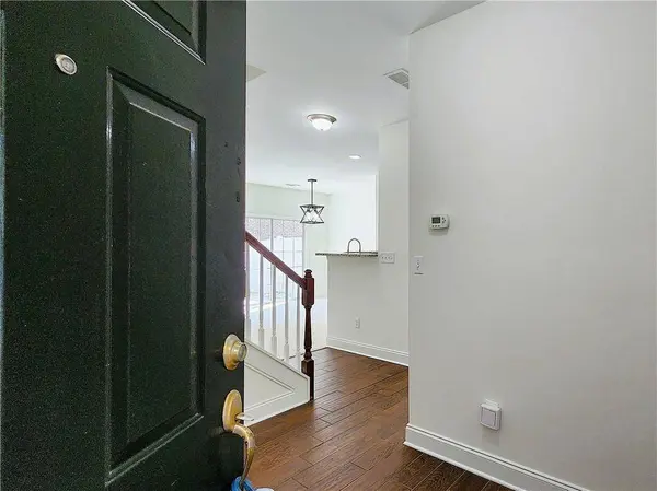 3249 Brockenhurst DR, Buford, GA 30519