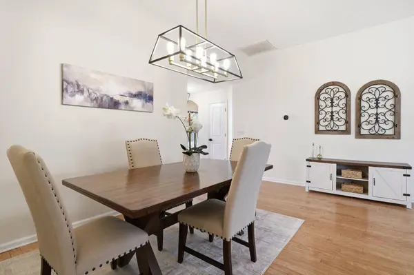 106 Cherry Laurel Ln, Goose Creek, SC 29445