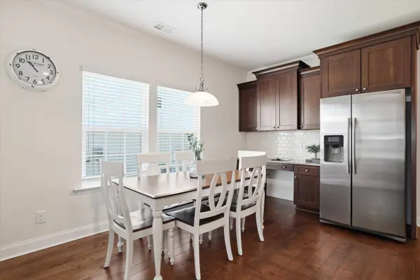 9712 Table Mountain Ln, Ladson, SC 29456