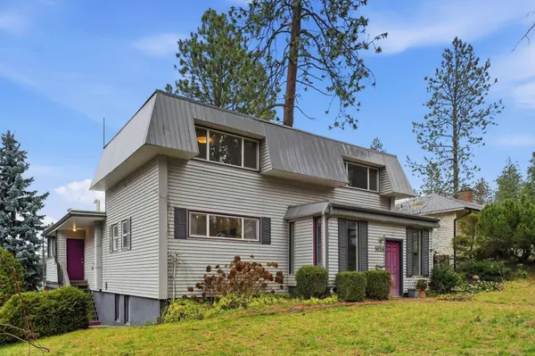 1028 W 17th Ave, Spokane, WA 99203