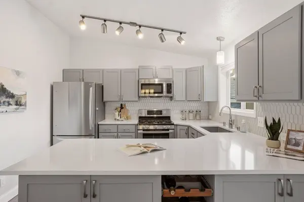 4217 S Bowdish Rd, Spokane Valley, WA 99206