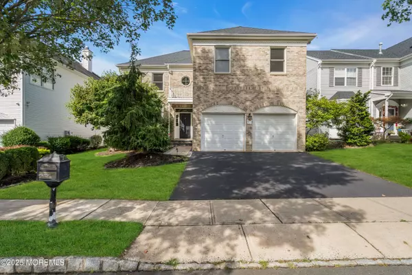 11 Turnberry Drive, Manalapan, NJ 07726