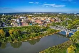 feature image of Living in North Dakota: What Residents Love About the Cost of Living in Main Cities