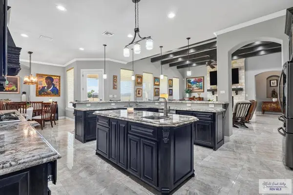 3001 Cypress Gardens, Harlingen, TX 78550
