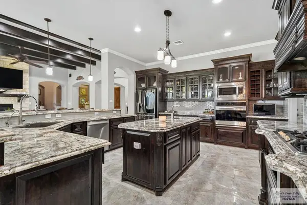 3001 Cypress Gardens, Harlingen, TX 78550