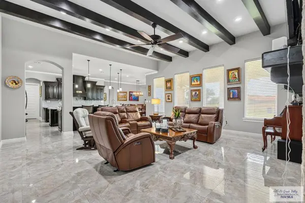 3001 Cypress Gardens, Harlingen, TX 78550
