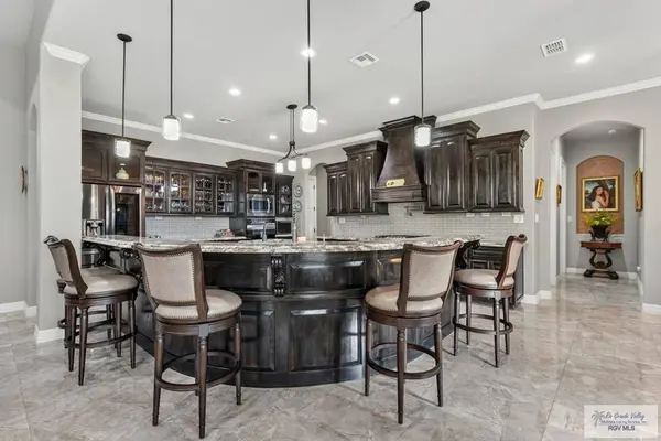 3001 Cypress Gardens, Harlingen, TX 78550