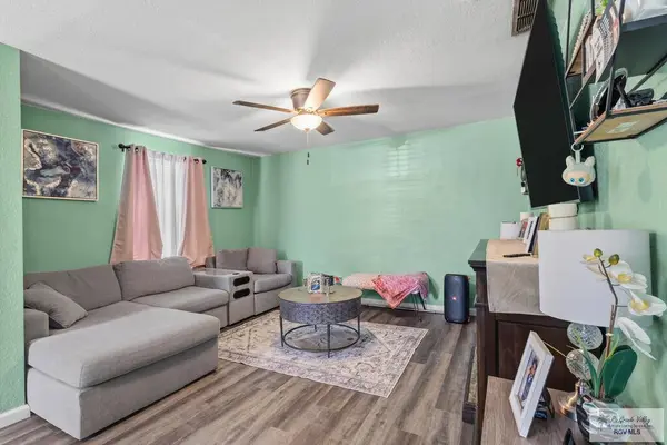 302 3rd St., Los Fresnos, TX 78566