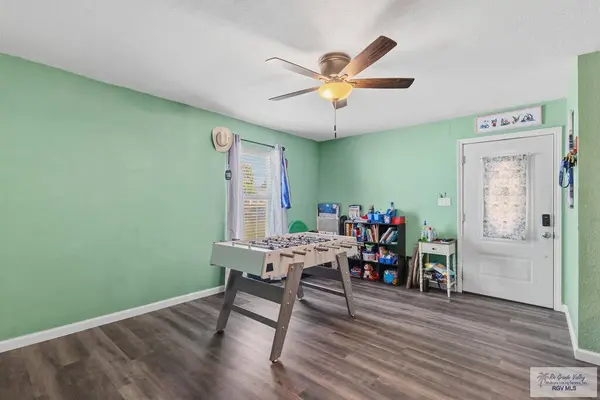 302 3rd St., Los Fresnos, TX 78566
