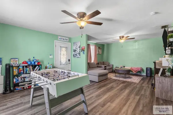 302 3rd St., Los Fresnos, TX 78566