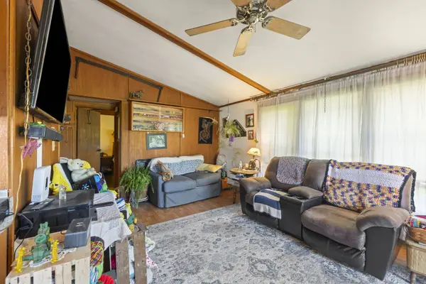 17629 Harter RD, Maple Park, IL 60151