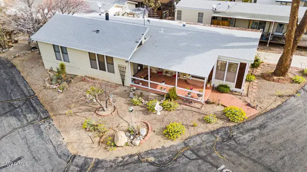 16754 E Avenue X #50, Llano, CA 93544