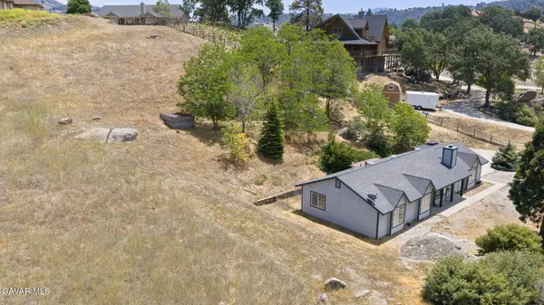 23500 Lakeview DR, Tehachapi, CA 93561