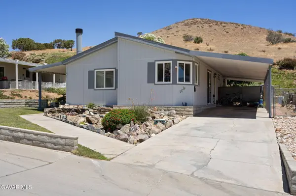 33105 Santiago RD #Spc 7, Acton, CA 93510
