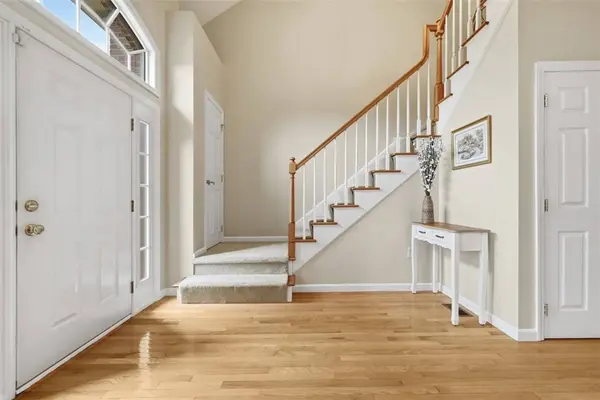 7063 Bennington Woods Dr, Mccandless, PA 15237