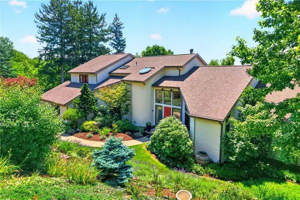 2682 Oak Hill Dr., Hampton, PA 15101