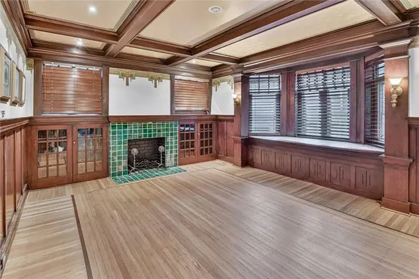 1321 Beechwood Blvd, Squirrel Hill, PA 15217