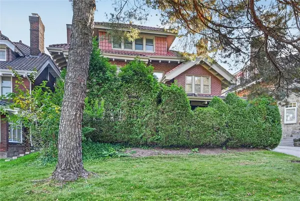 1321 Beechwood Blvd, Squirrel Hill, PA 15217
